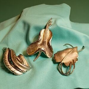 Vintage Silver Tone Metal Textured Leaf Brooch Trio (3) Granny Chic
